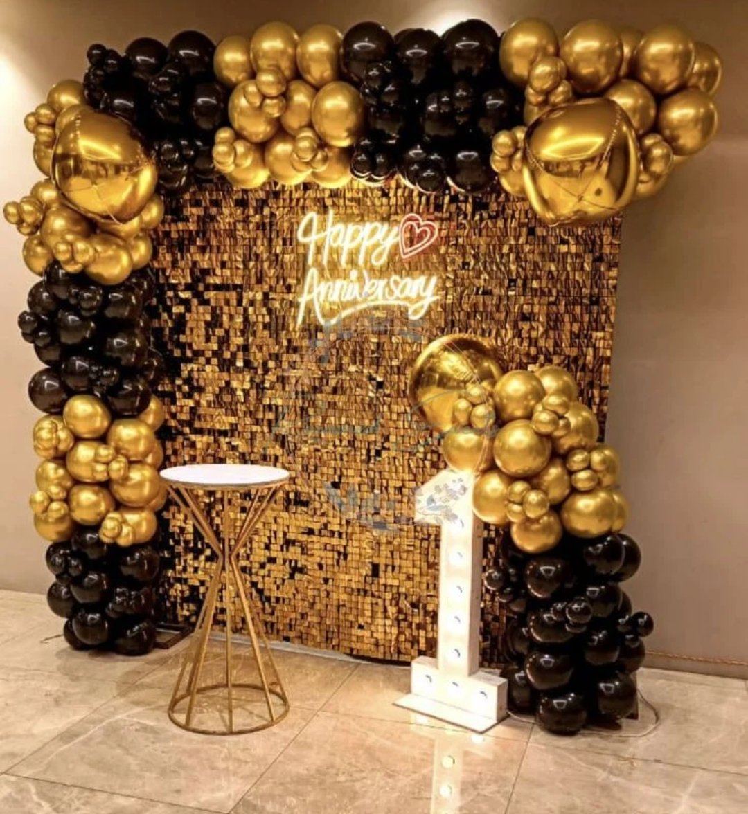 Baby shower decor